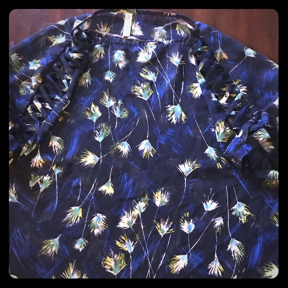Xhilaration Tunic Size L